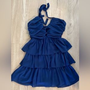 LuLus Short Tiered Dress- Size small